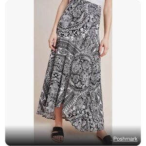 NWOT Maeve Issa Maxi black and white paisley skirt